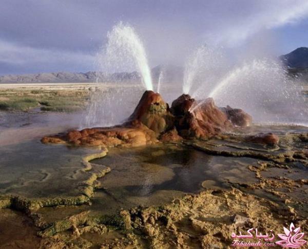 کوه های آبفشان در آمریکا 